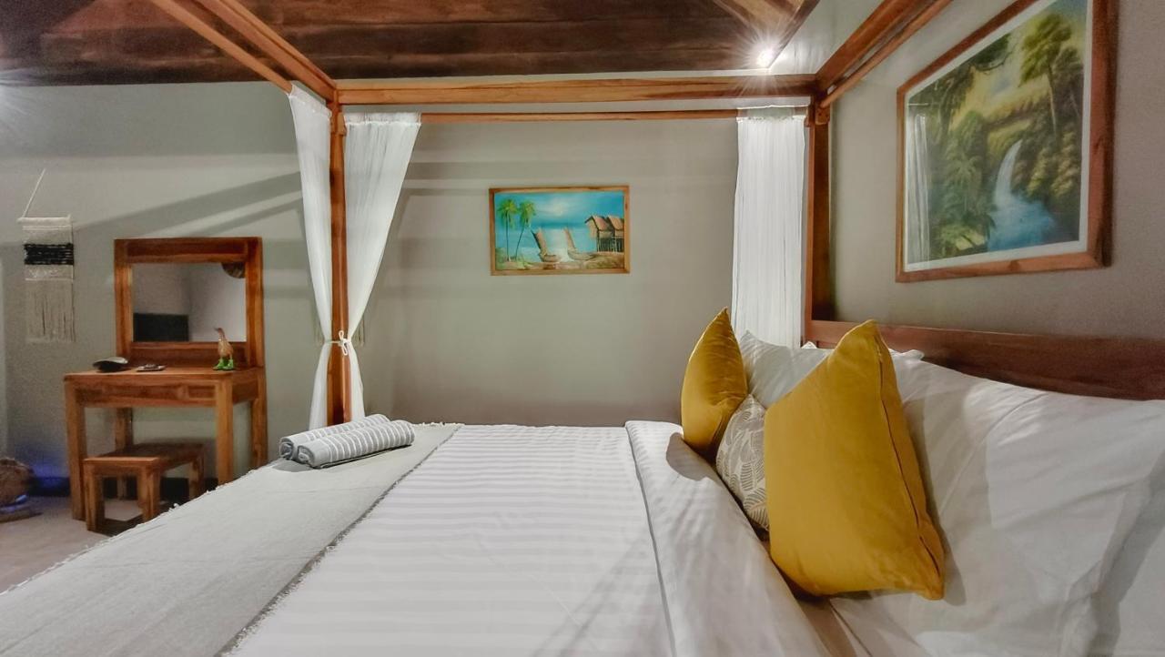 ホテル Dalai Tropical Kuta  エクステリア 写真