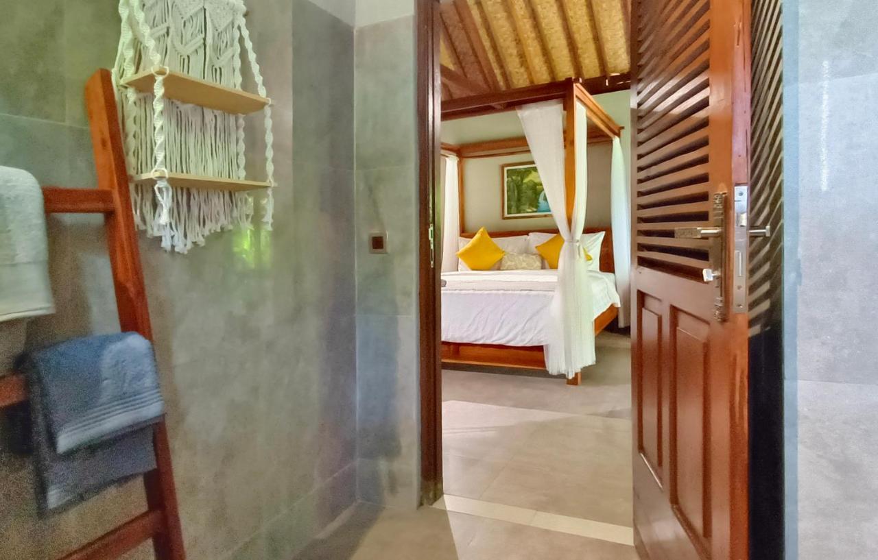 ホテル Dalai Tropical Kuta  エクステリア 写真