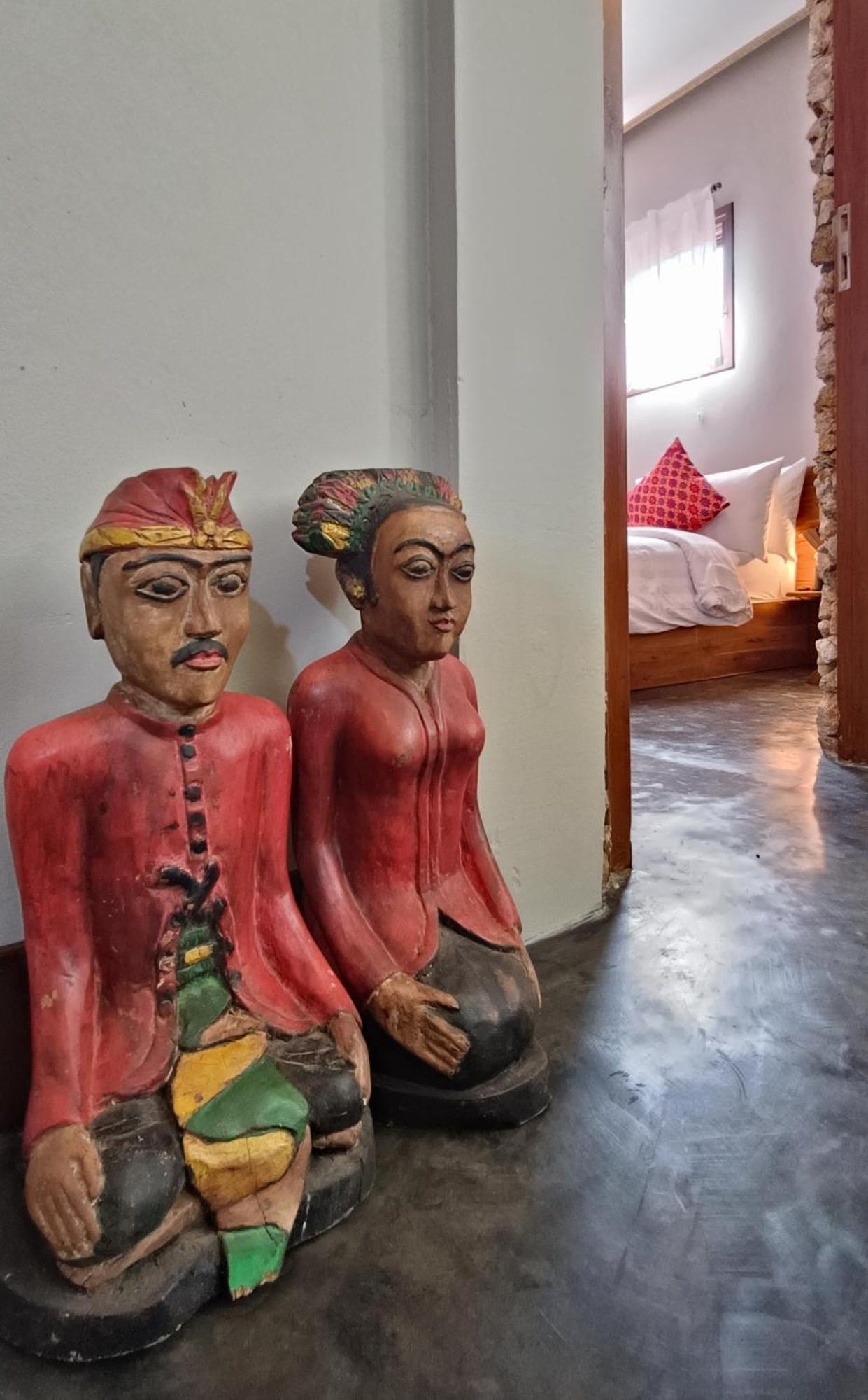 ホテル Dalai Tropical Kuta  エクステリア 写真