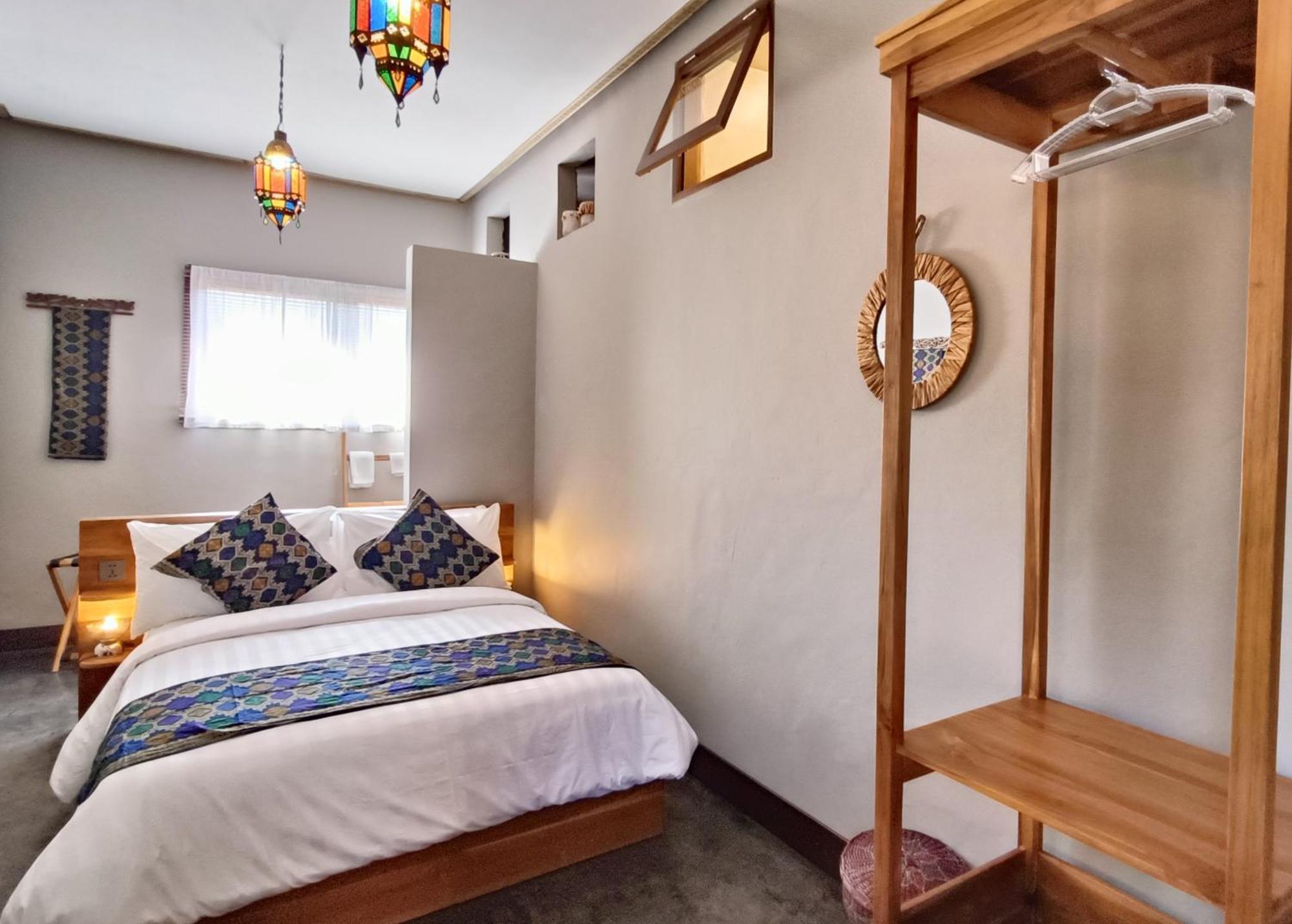 ホテル Dalai Tropical Kuta  エクステリア 写真